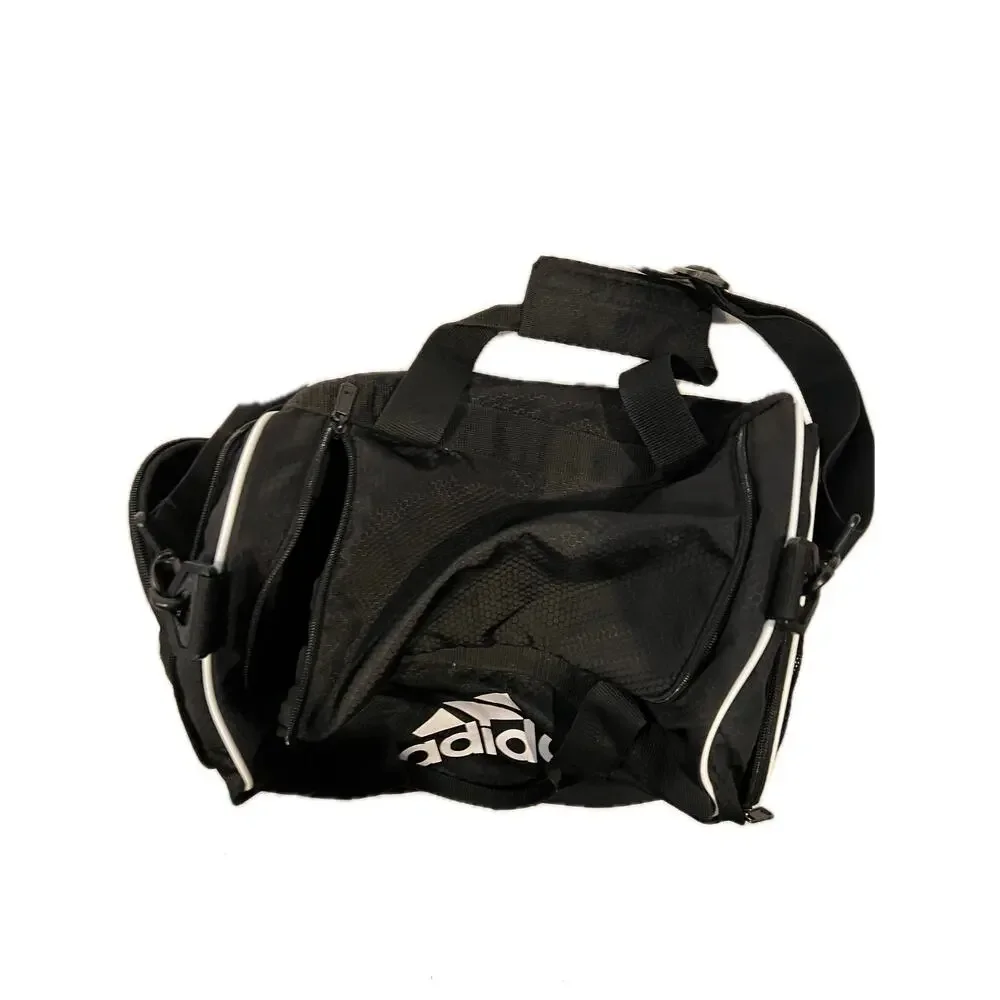 Adidas Defender Small 16